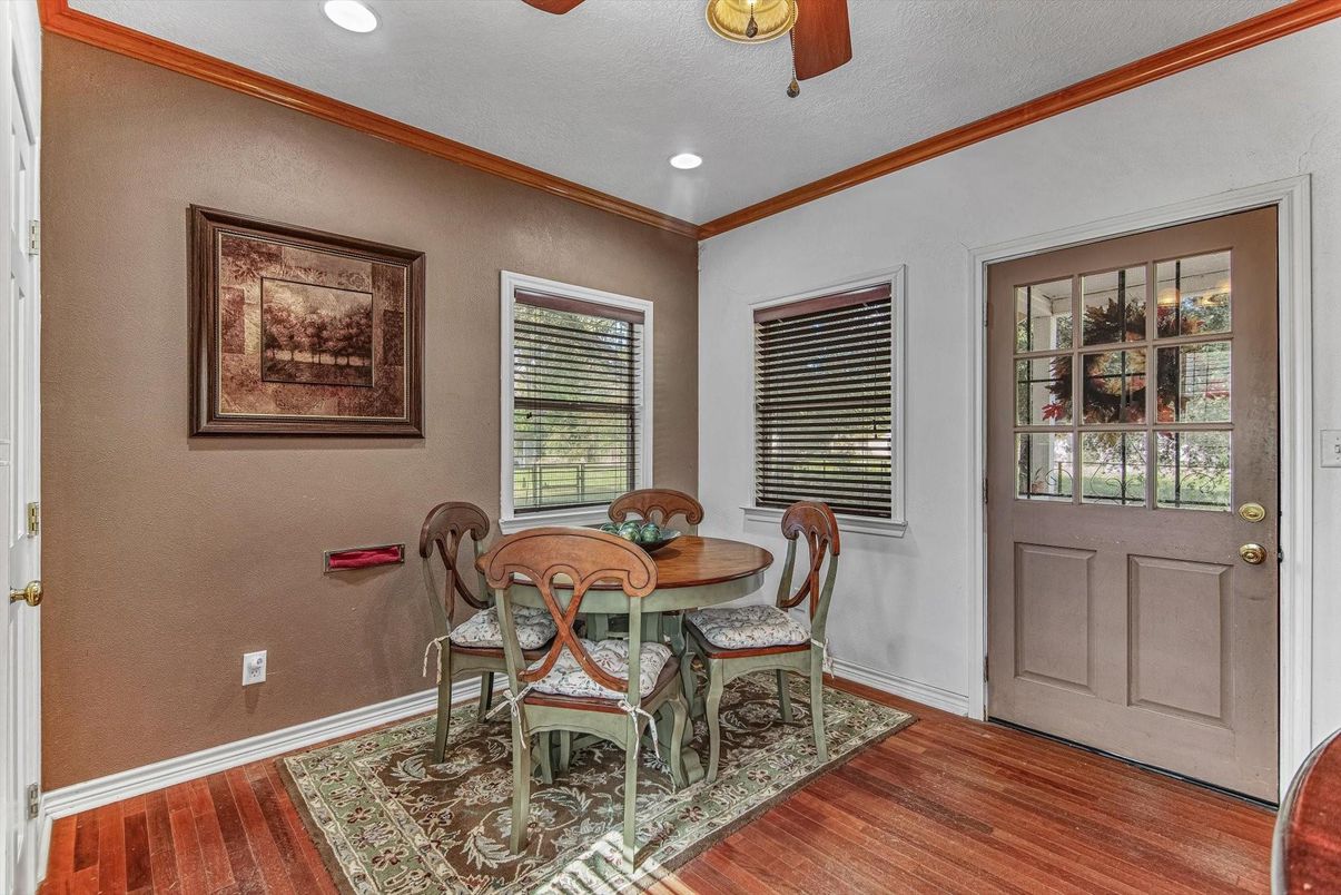 Dining room, Interior, Recessed Lighting, Wood Texture Flooring