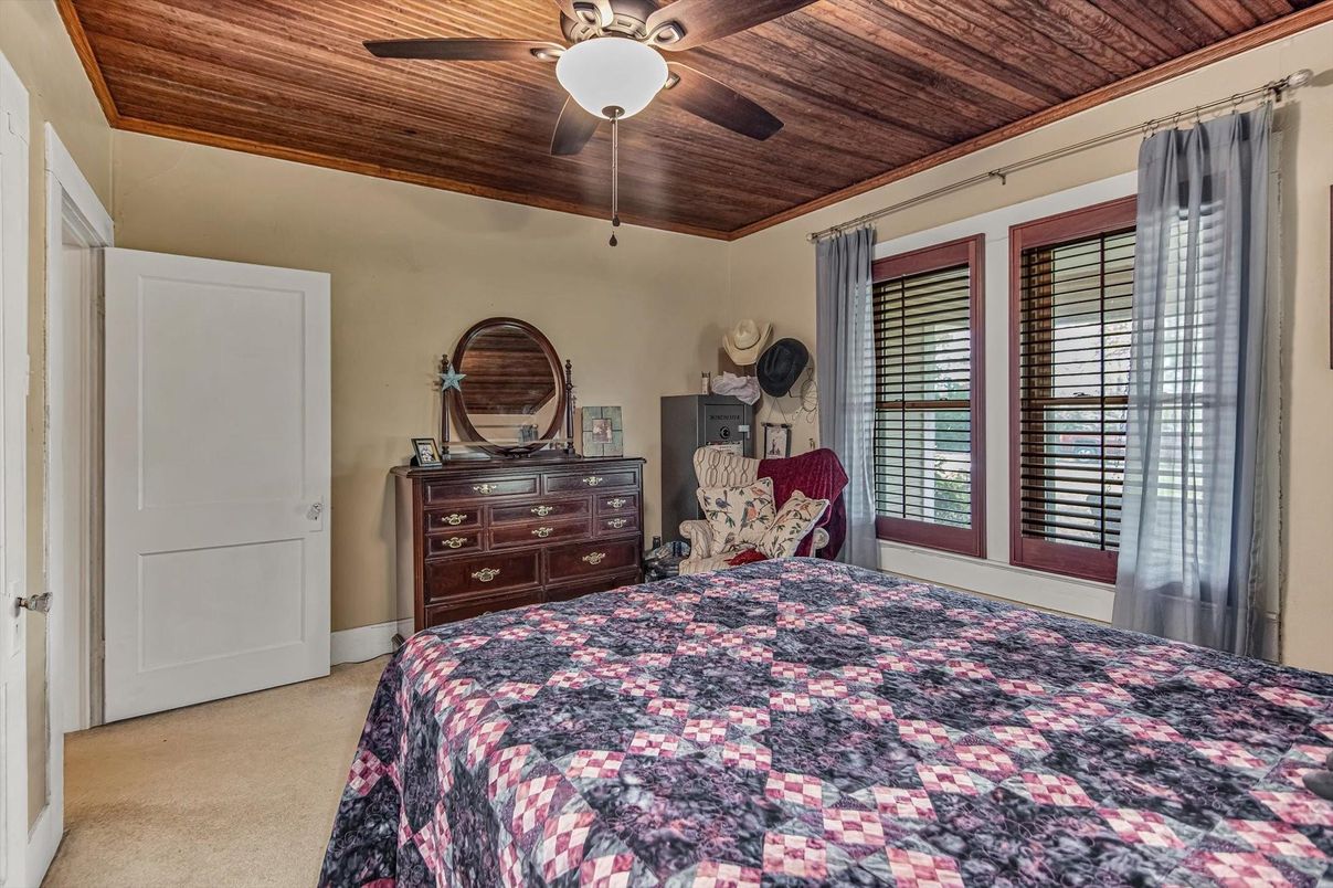Bedroom, Interior, Wooden Ceilings