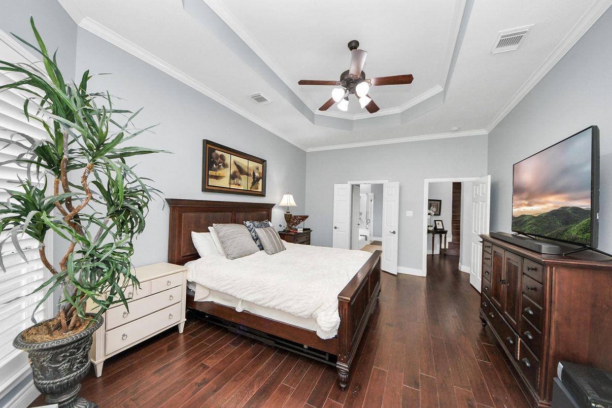 Bedroom, Interior, Wood Texture Flooring