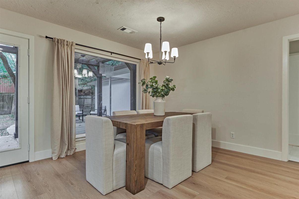 Chandelier, Dining room, Interior, Pendant Lights, Wood Texture Flooring
