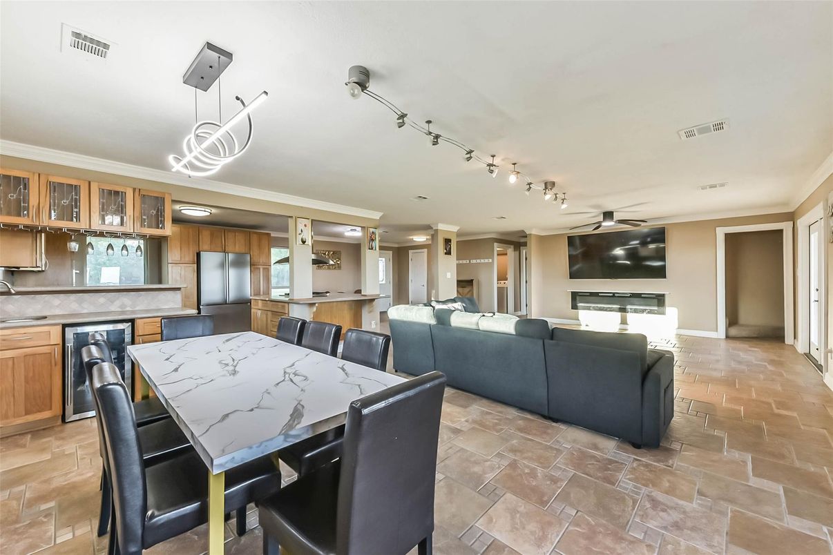 Dining room, Interior, Kitchen, Living room, Pendant Lights