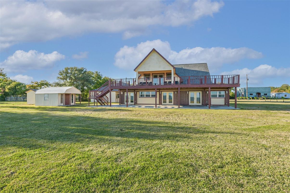 Backyard, Exterior, Playground