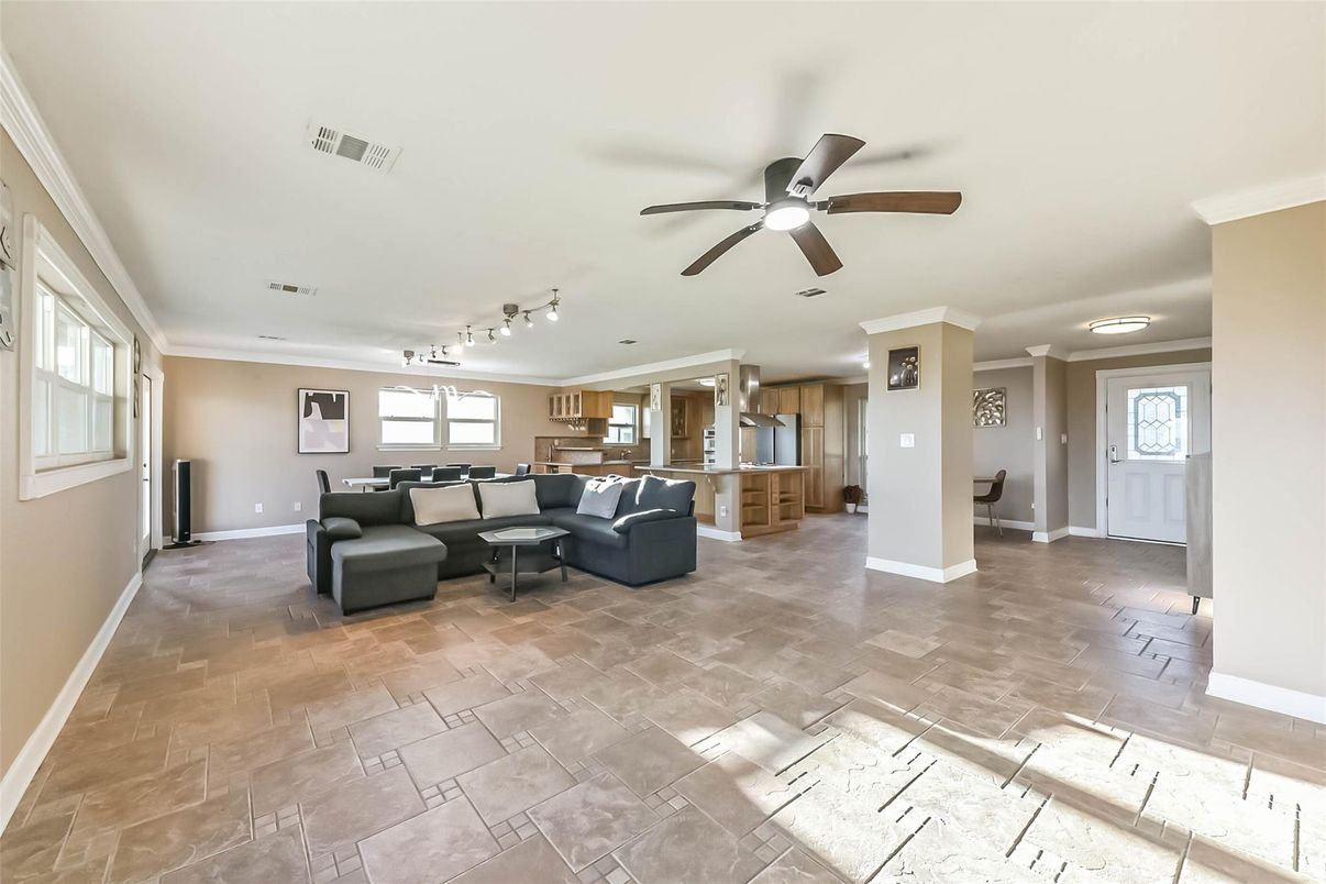 Interior, Kitchen, Living room