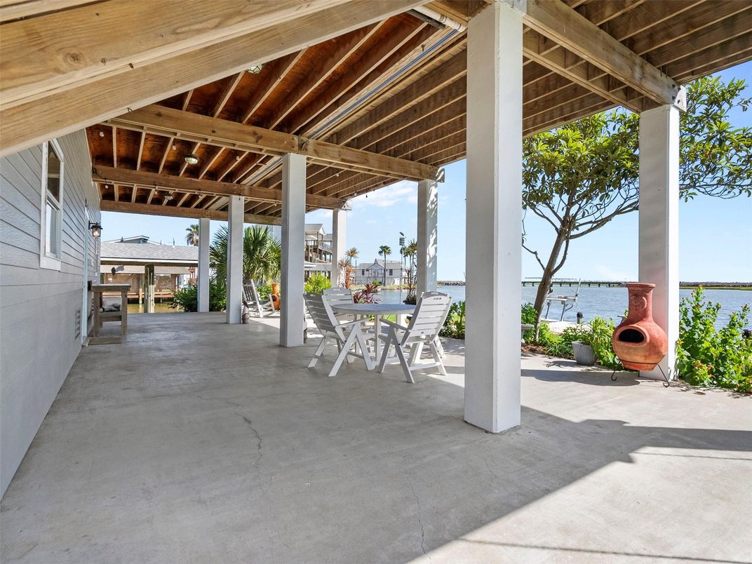 Exterior, Water, Wooden Beams