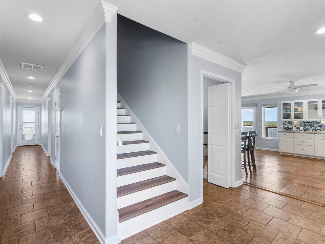 Interior, Recessed Lighting