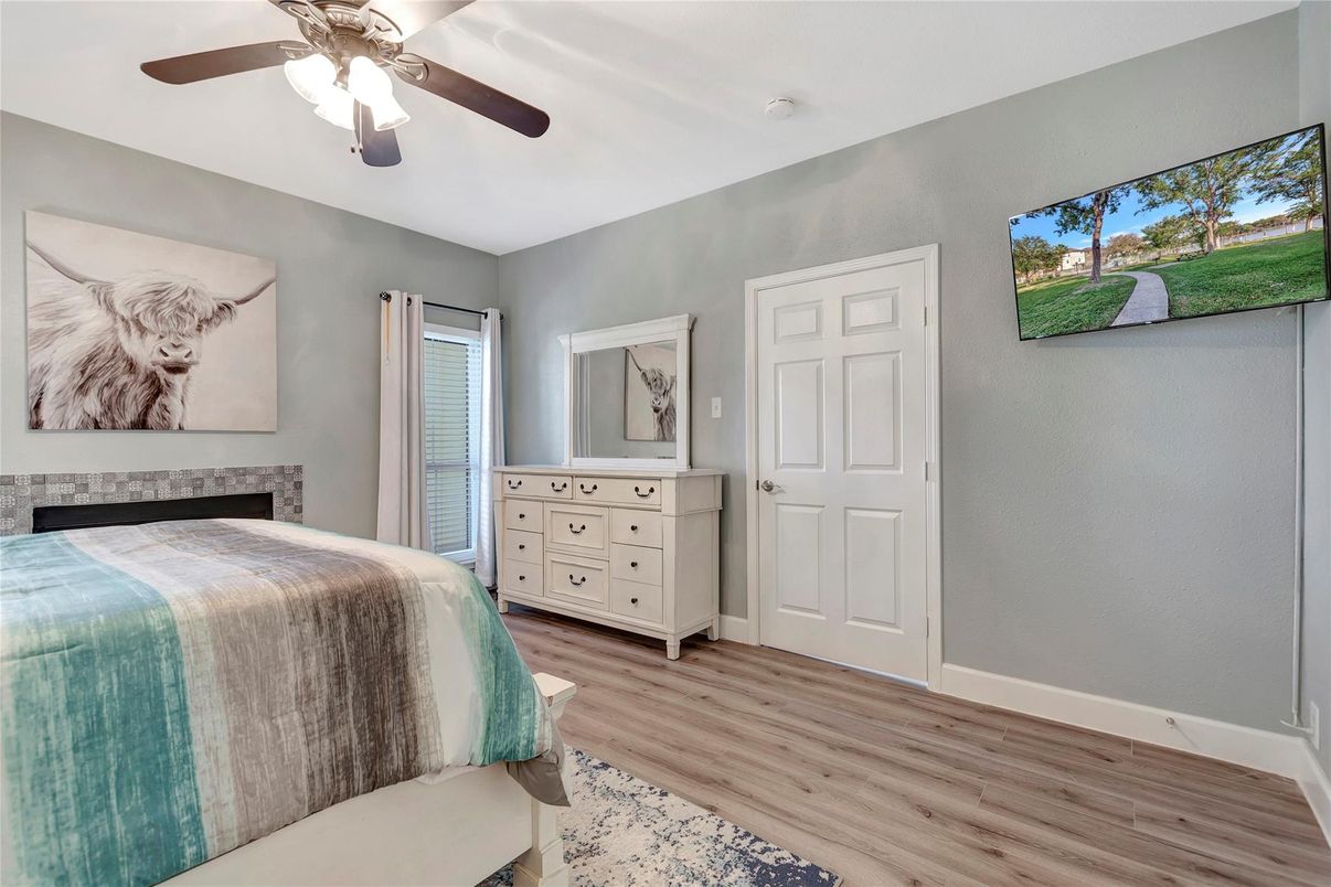 Bedroom, Interior, Wood Texture Flooring