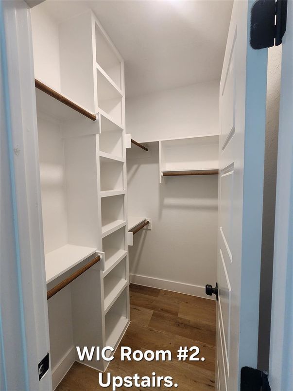Interior, Walk-in Closets, Wood Texture Flooring