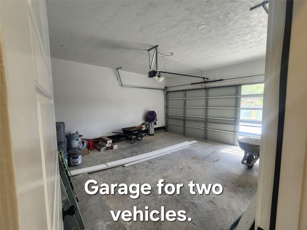 Garage, Interior