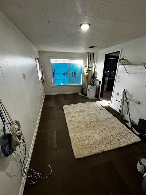 Interior, Pendant Lights, Recessed Lighting, Wood Texture Flooring