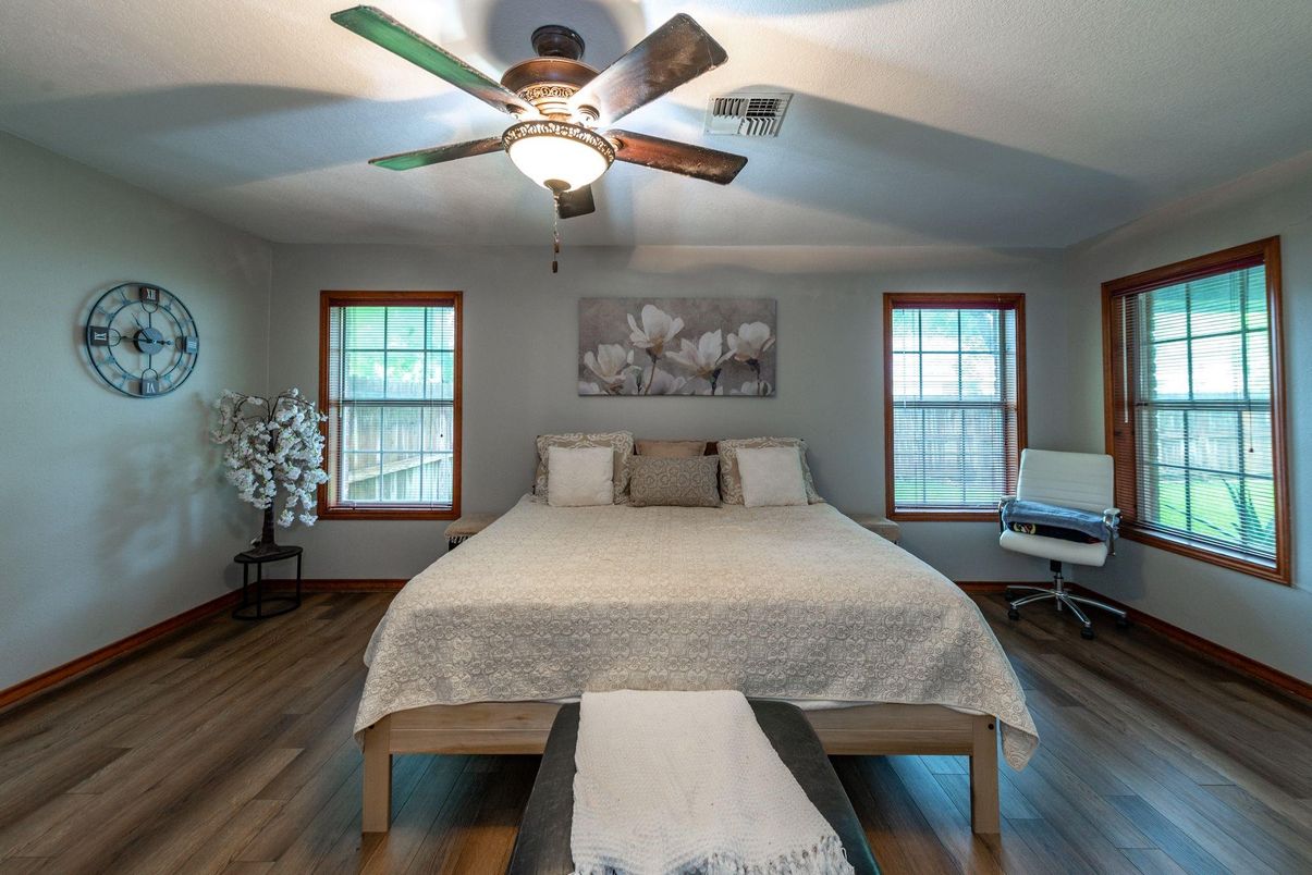 Bedroom, Interior, Wood Texture Flooring