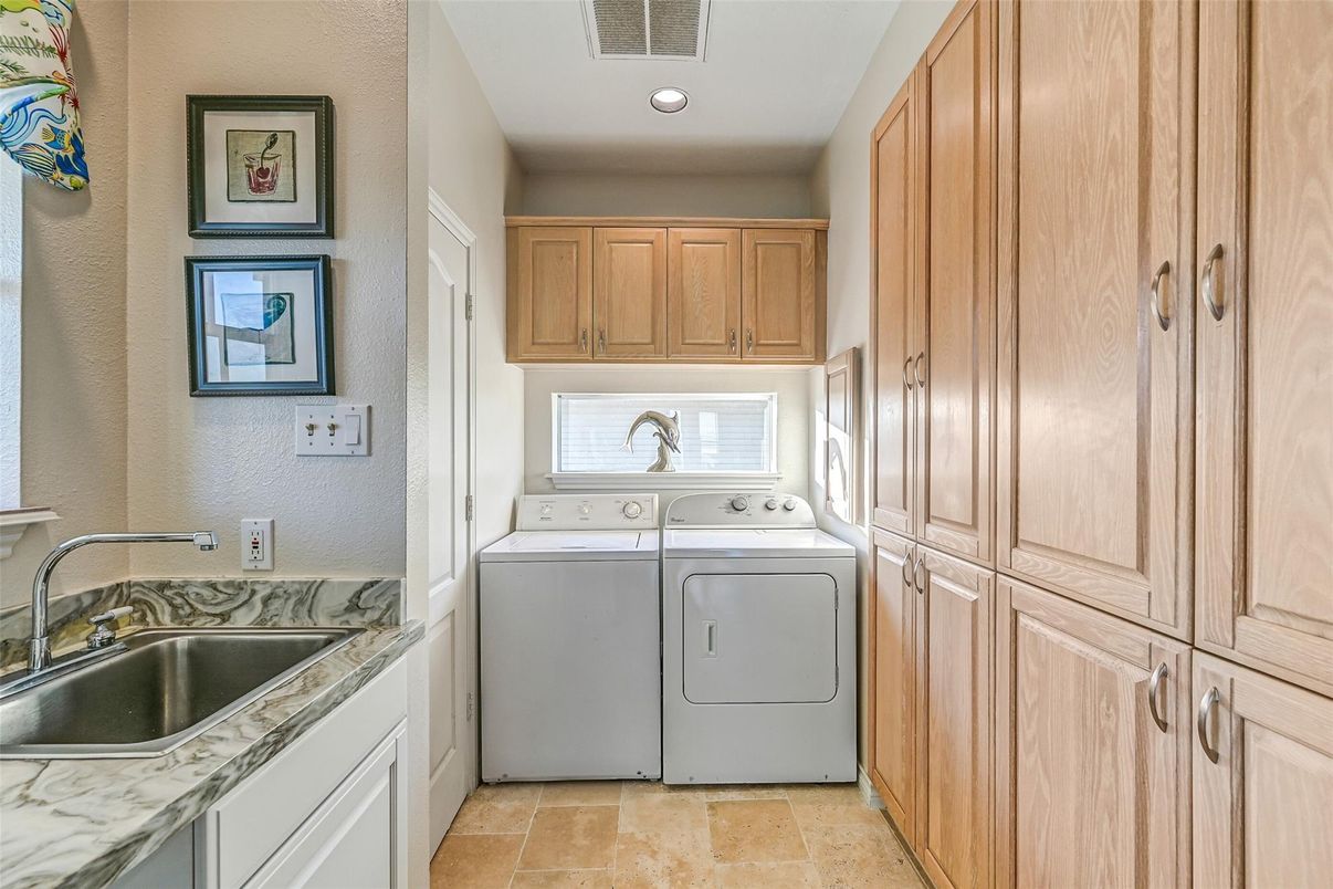 Interior, Recessed Lighting, Washer