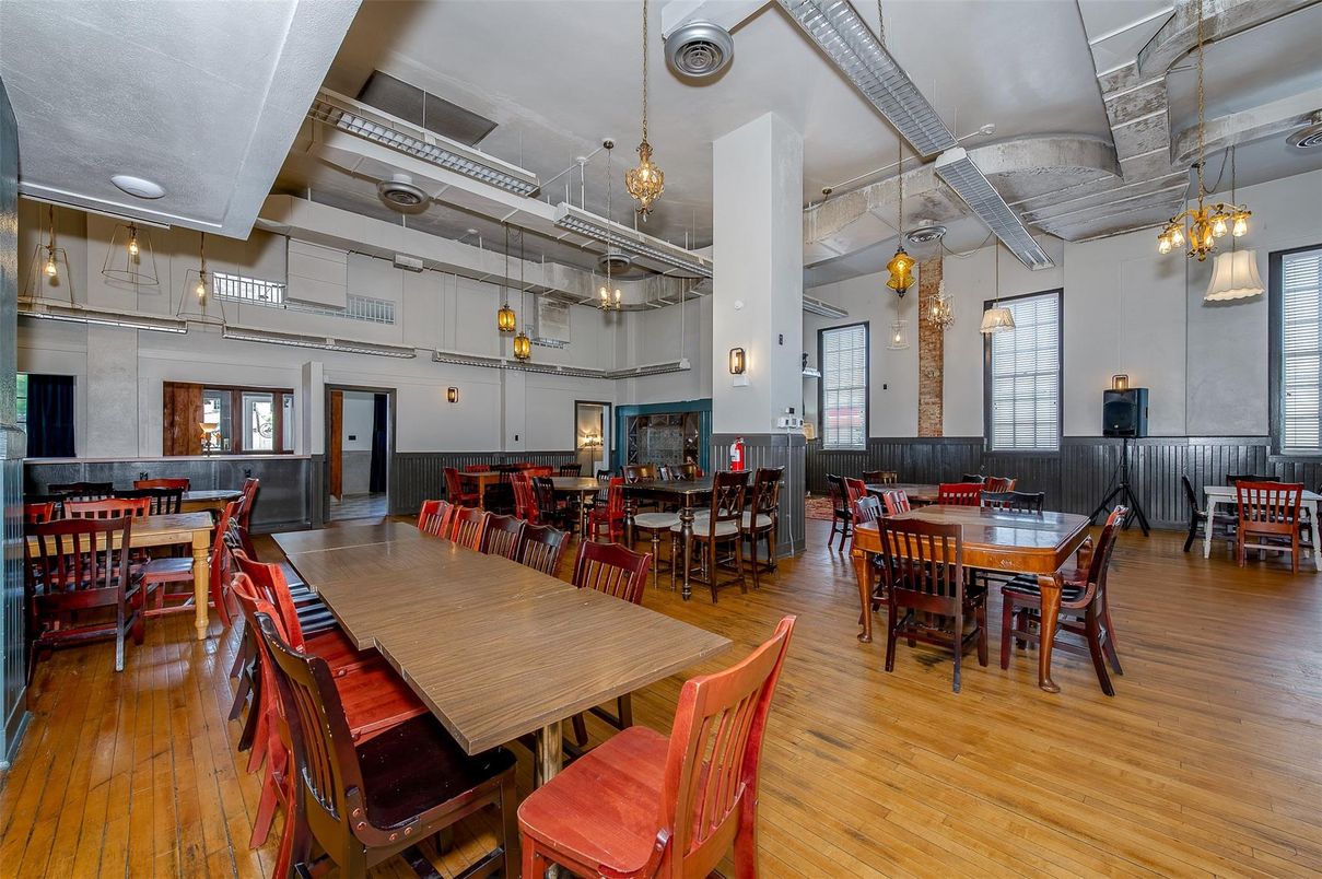 Chandelier, Dining room, Interior, Pendant Lights, Wood Texture Flooring