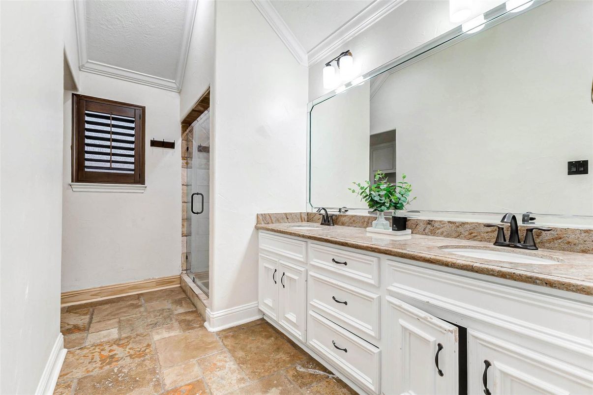 Bathroom, Dual Sink Vanities, Glass Shower, Interior