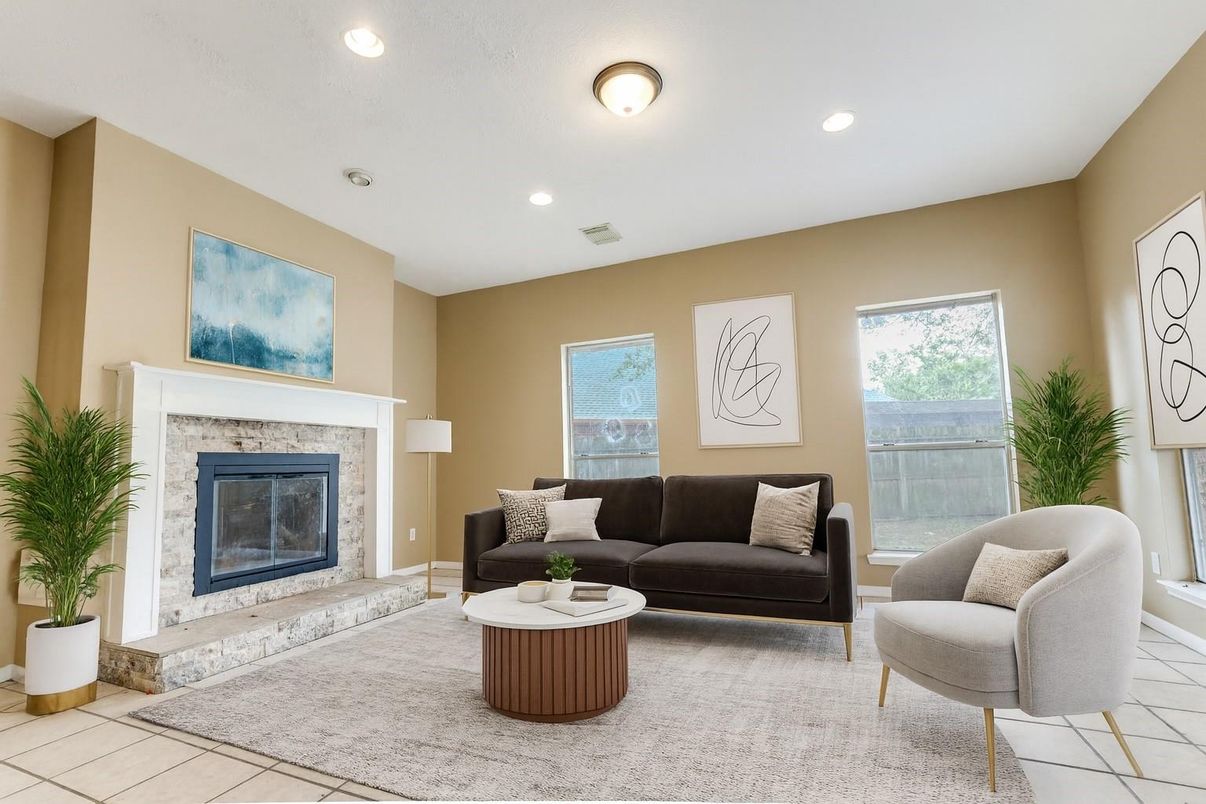Fireplace, Interior, Living room, Recessed Lighting