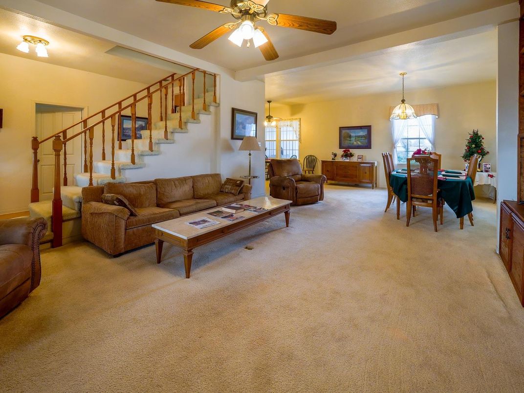 Dining room, Interior, Living room, Pendant Lights