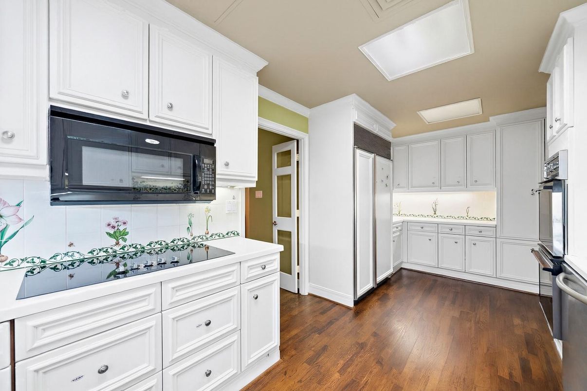 Interior, Kitchen, Wood Texture Flooring