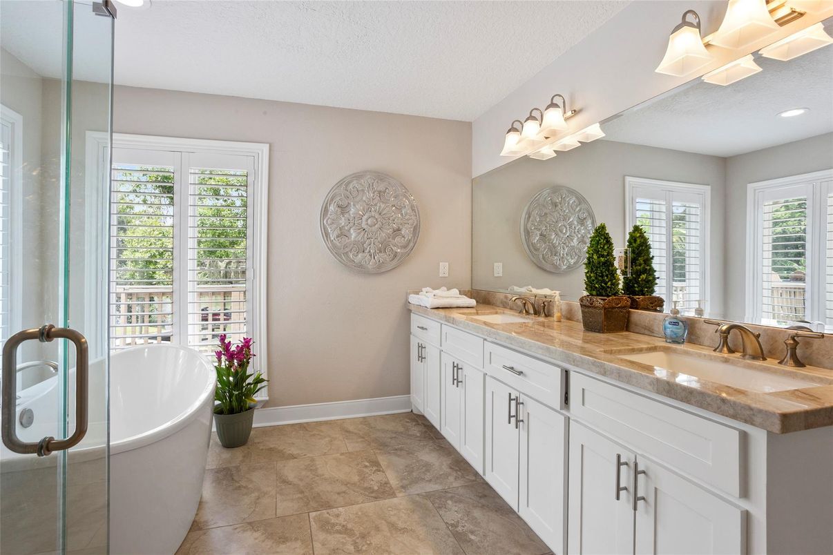 Bathroom, Dual Sink Vanities, Free Standing Baths, Interior, Recessed Lighting