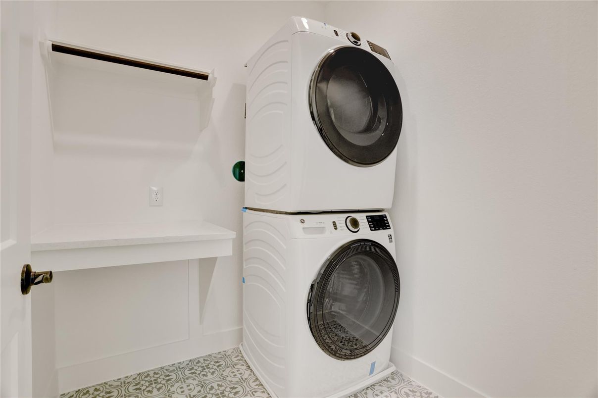 Interior, Utility Closets, Washer