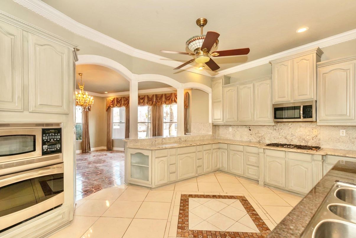 Chandelier, Interior, Kitchen, Recessed Lighting