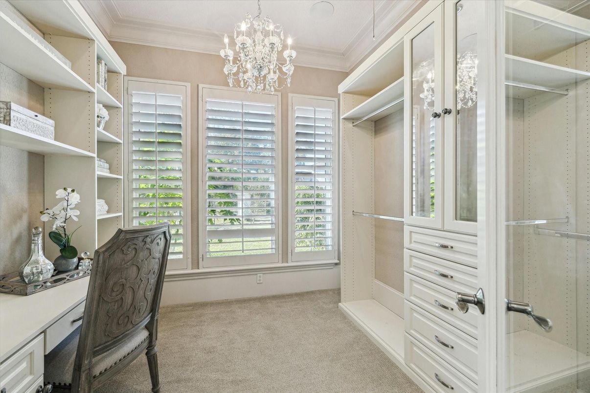 Chandelier, Home Office, Interior