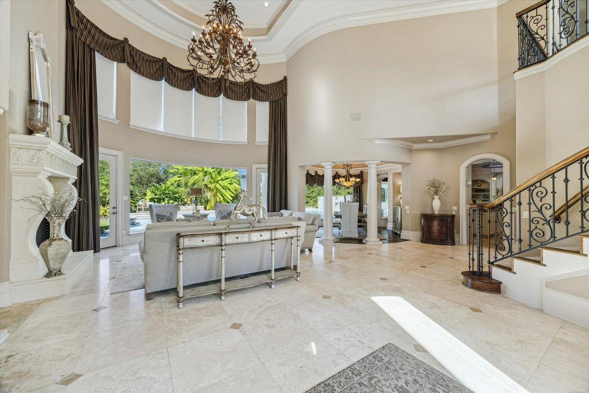 Chandelier, Interior, Recessed Lighting