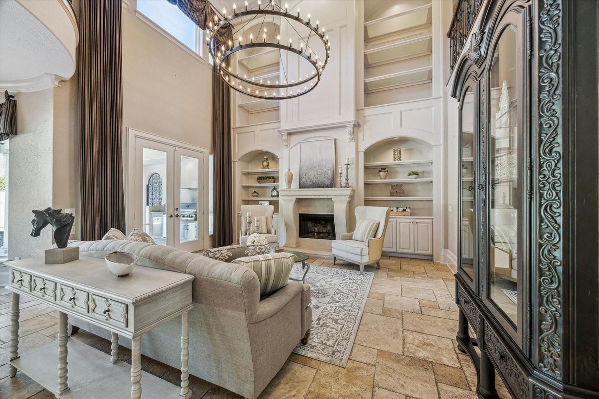 Chandelier, Fireplace, Interior, Living room, Pendant Lights