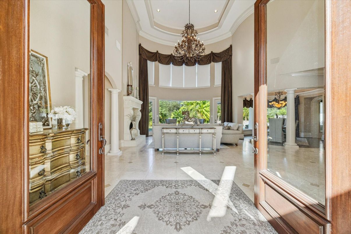 Chandelier, Interior, Recessed Lighting