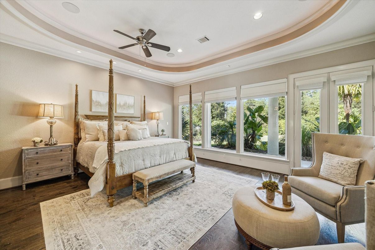 Bedroom, Interior, Recessed Lighting, Wood Texture Flooring