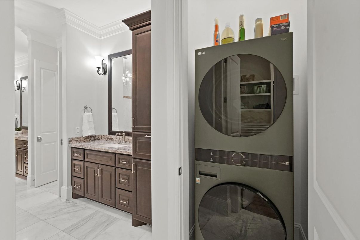 Bathroom, Interior, Marble, Utility Closets, Washer