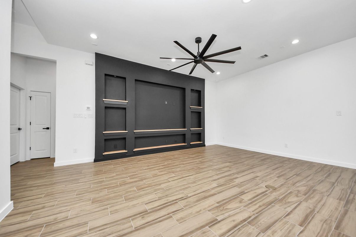 Empty room, Interior, Recessed Lighting, Wood Texture Flooring