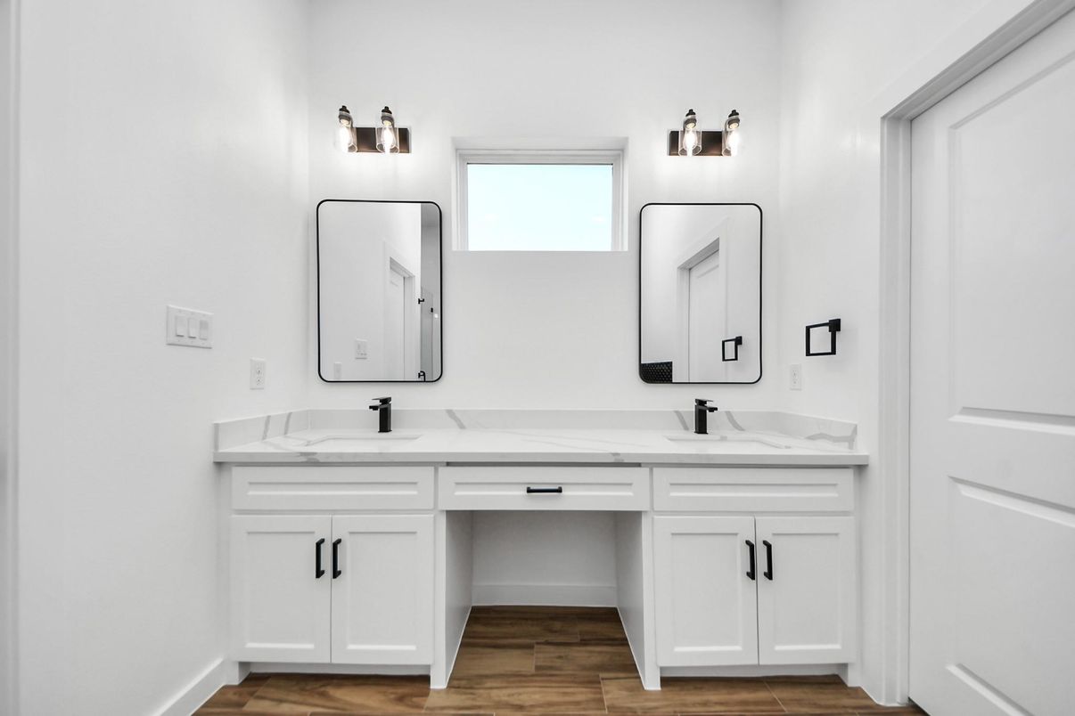 Bathroom, Dual Sink Vanities, Interior, Wood Texture Flooring