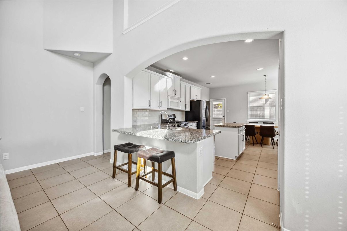 Dining room, Interior, Kitchen, Pendant Lights, Recessed Lighting