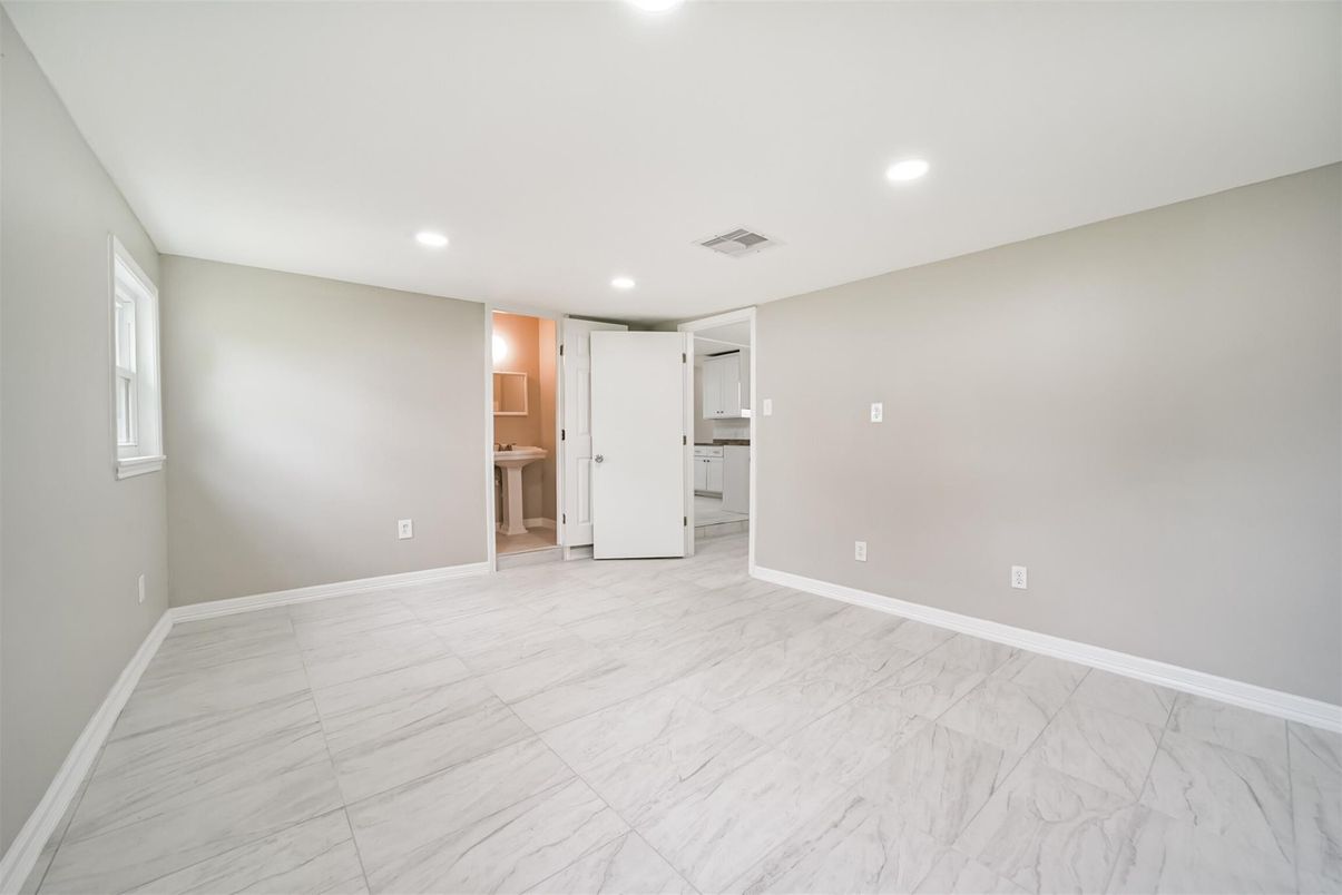 Empty room, Interior, Kitchen, Marble, Recessed Lighting