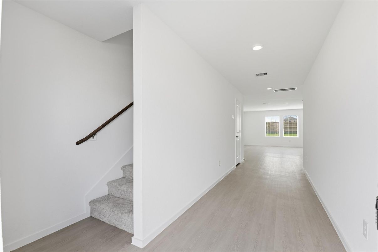 Interior, Recessed Lighting, Wood Texture Flooring