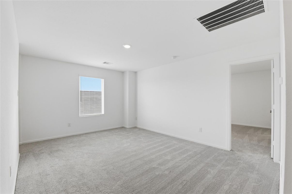 Empty room, Interior, Recessed Lighting