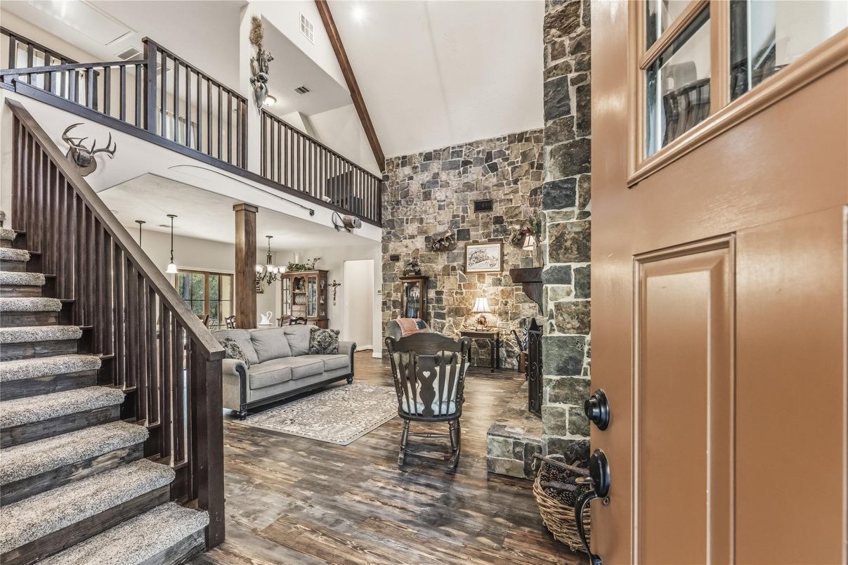 Chandelier, Interior, Wood Texture Flooring