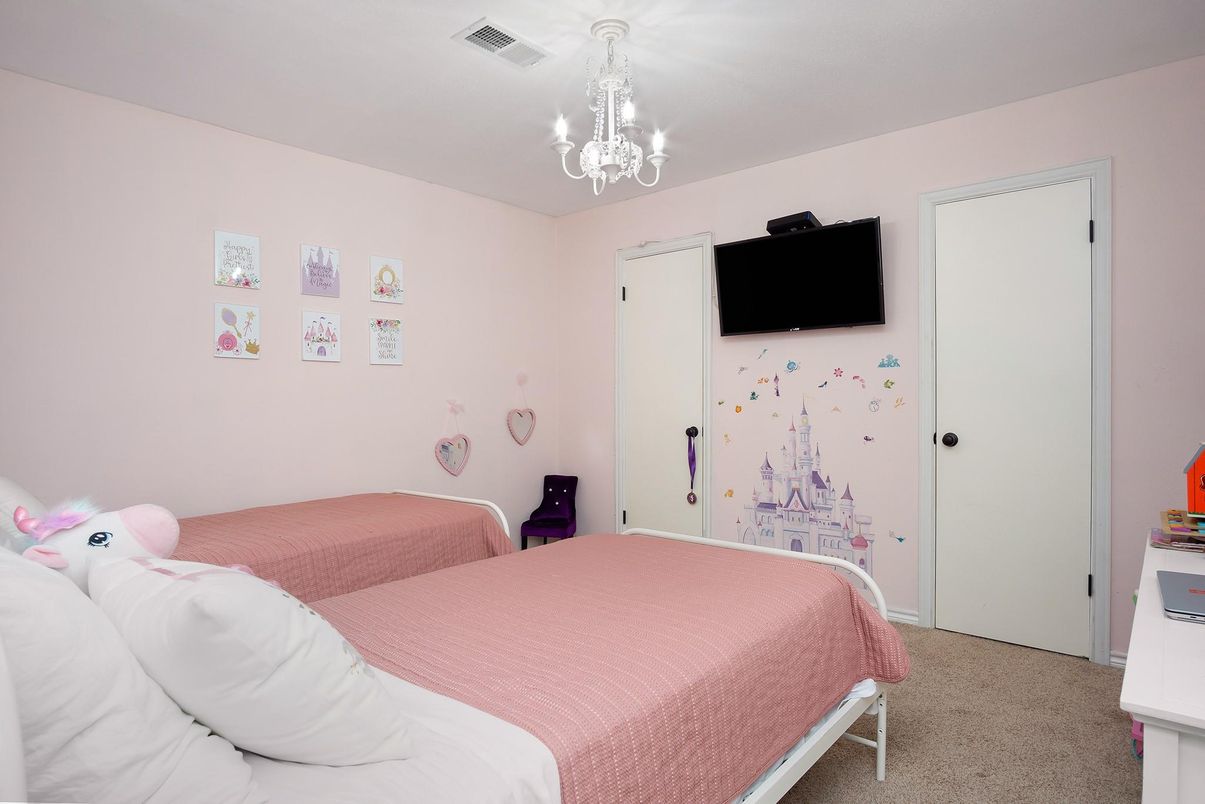 Bedroom, Chandelier, Interior