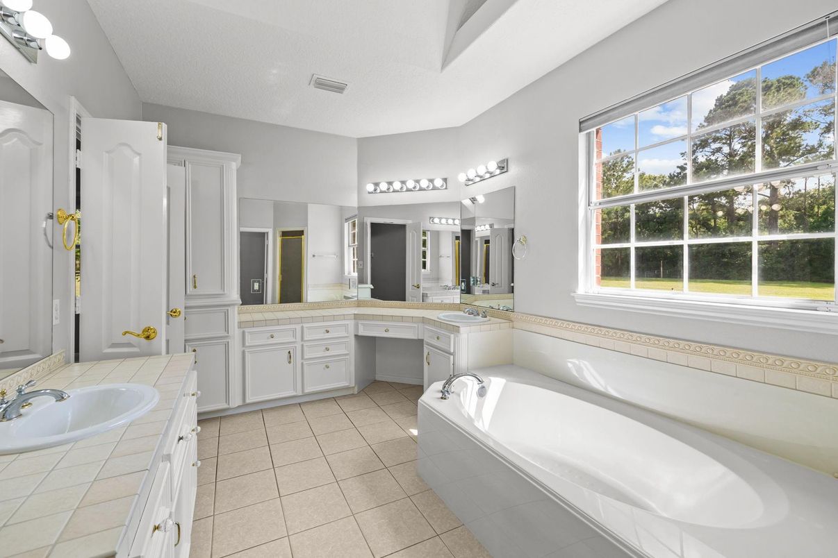 Bathroom, Dual Sink Vanities, Interior, Tile Countertops