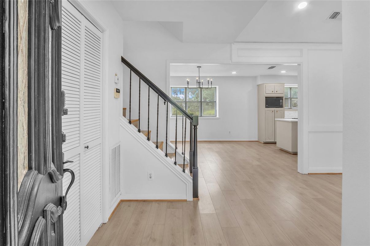 Interior, Kitchen, Pendant Lights, Recessed Lighting, Wood Texture Flooring