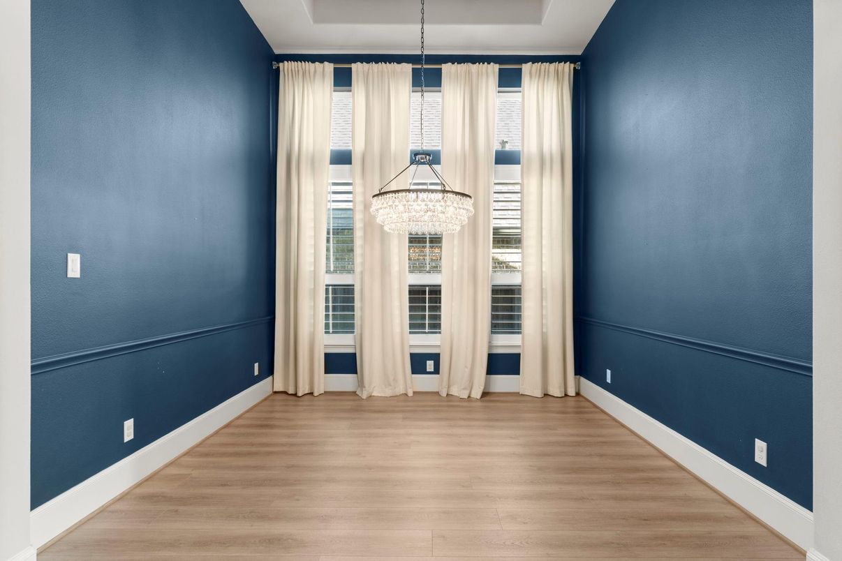 Chandelier, Empty room, Interior, Wood Texture Flooring
