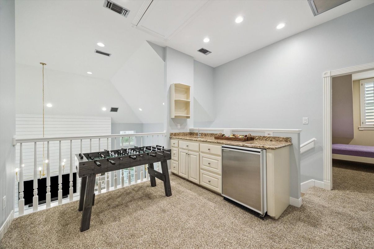 Game Room, Interior, Kitchen, Recessed Lighting, Stainless Steel Appliances