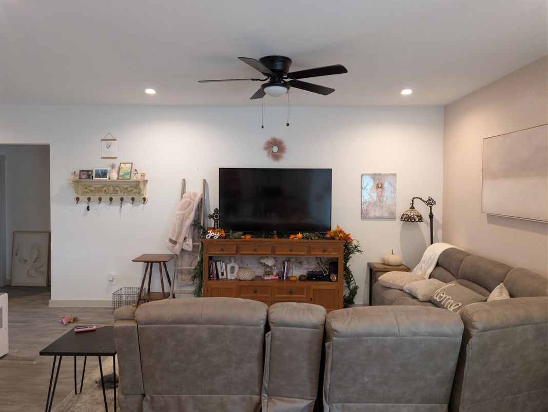Interior, Living room, Recessed Lighting