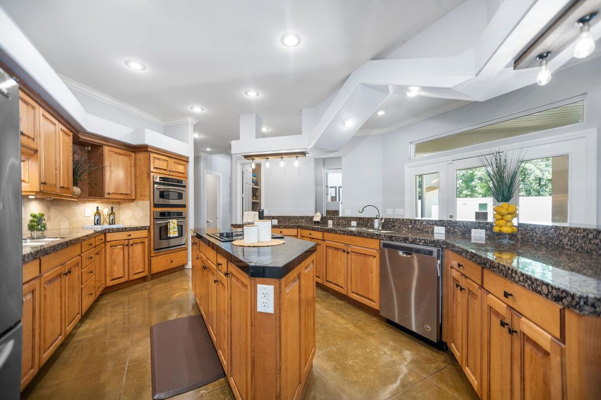 Interior, Kitchen, Recessed Lighting, Stainless Steel Appliances, Tile Countertops