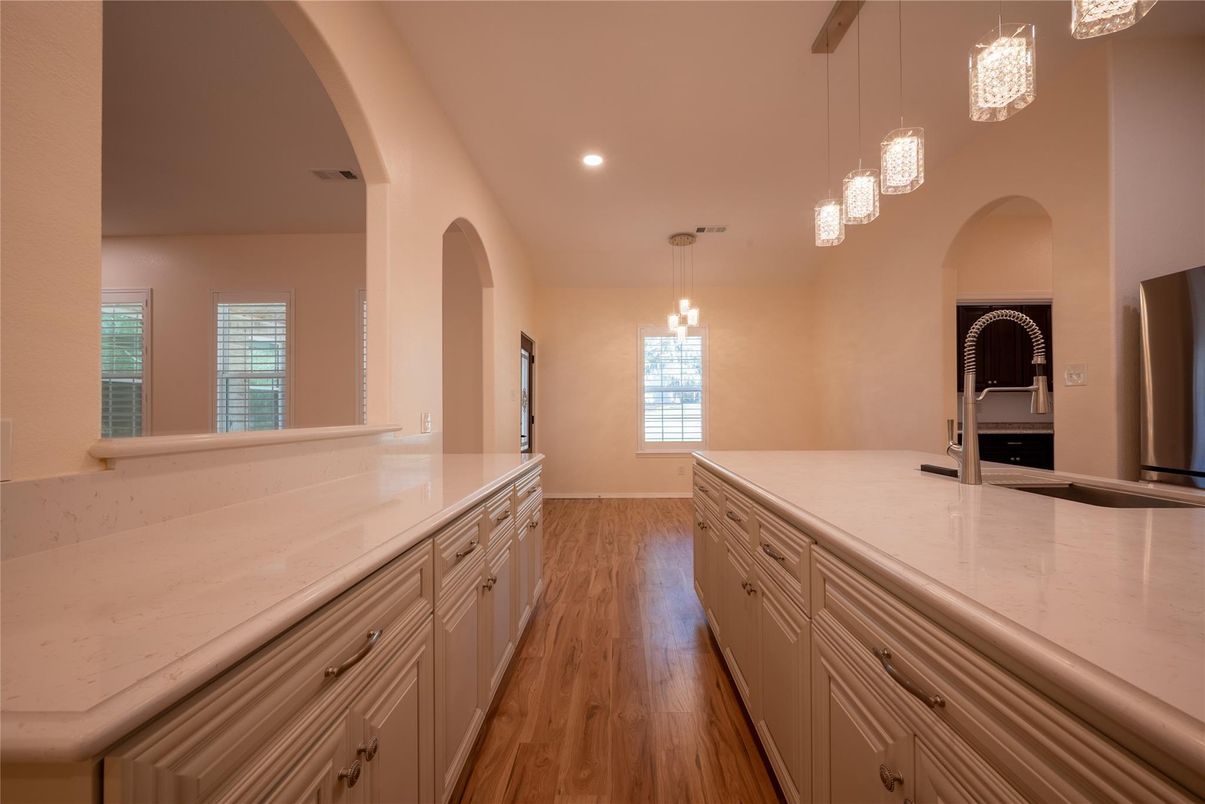 Chandelier, Interior, Kitchen, Pendant Lights, Recessed Lighting, Wood Texture Flooring