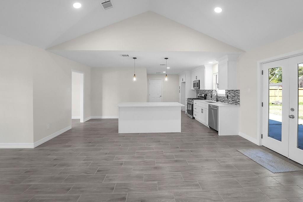 Interior, Kitchen, Pendant Lights, Recessed Lighting, Wood Texture Flooring