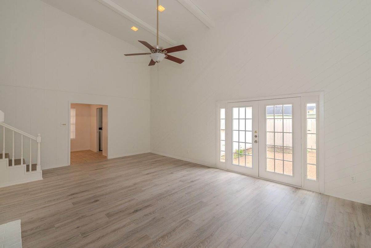 Empty room, Interior, Wood Texture Flooring