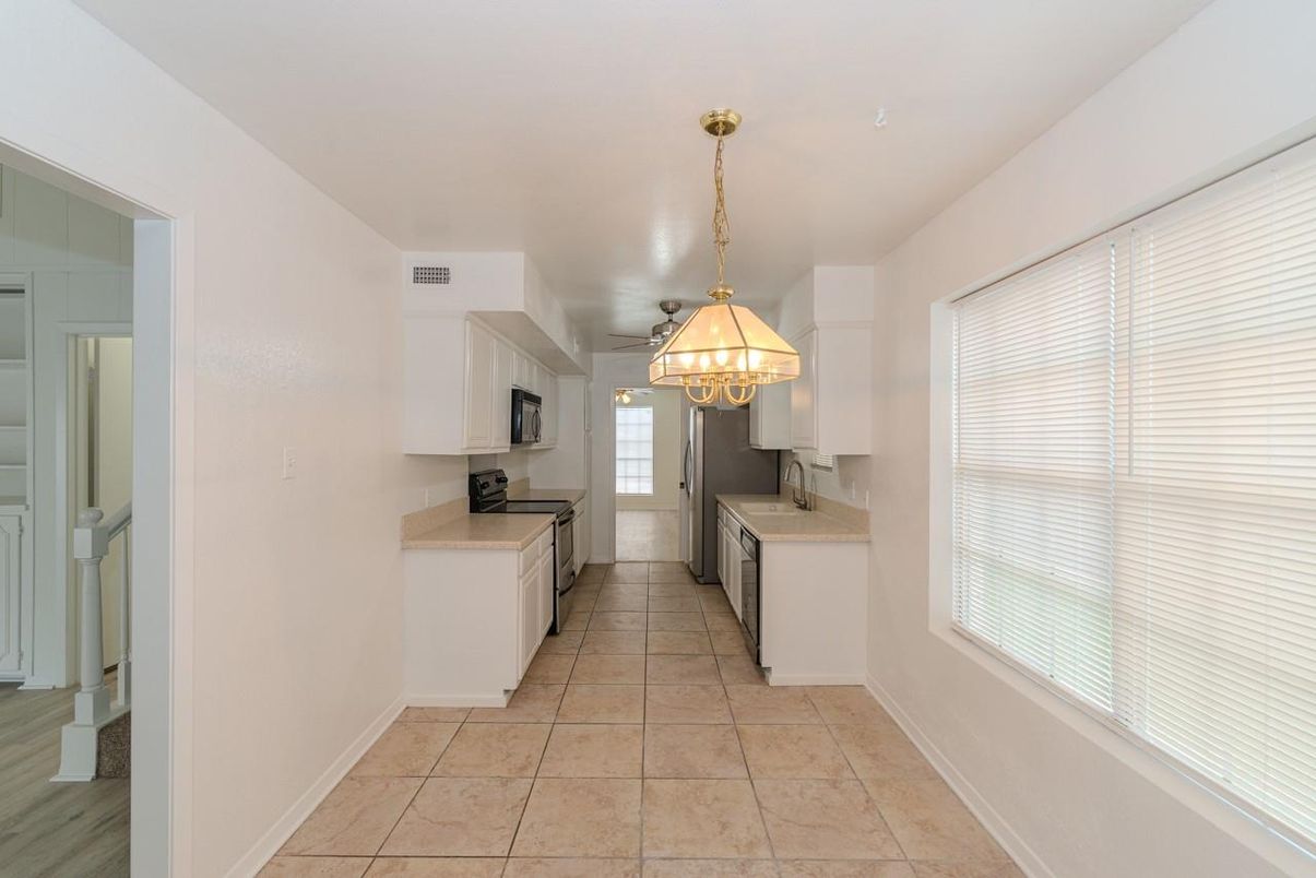 Interior, Kitchen, Pendant Lights
