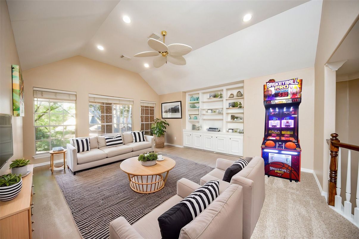 Interior, Living room, Recessed Lighting