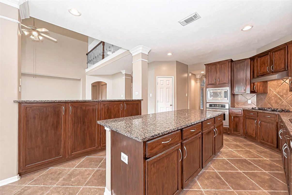 Interior, Kitchen, Recessed Lighting