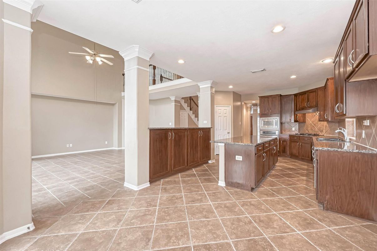 Interior, Kitchen, Recessed Lighting